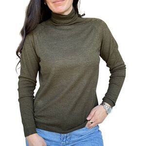 Escada Olive Green Virgin Wool Silk Turtleneck Sweater Size Medium Classic Work
